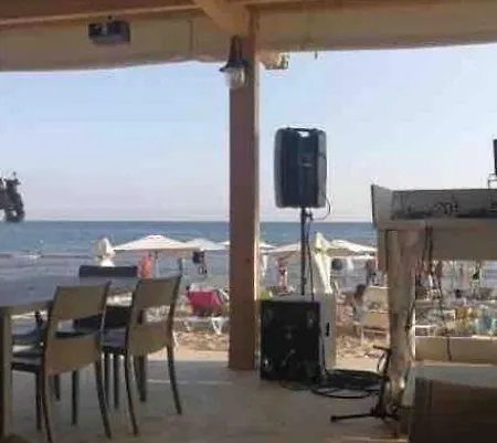 Playa Villa *