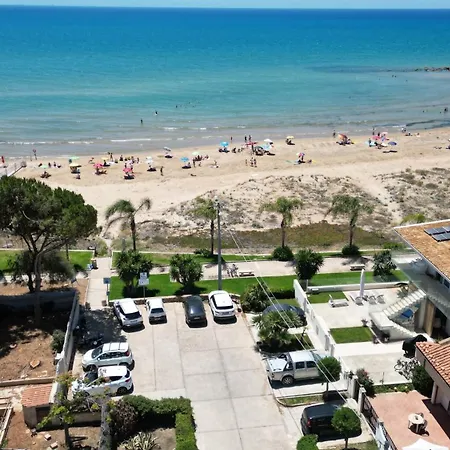 Playa Willa *